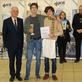 Zväčšiť fotografiu - Na trenčianskom robotickom dni sa predstavilo viac ako sto dvadsať robotov - IMG_1170