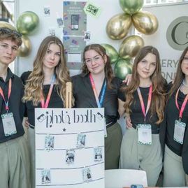 Zväčšiť fotografiu - Na veľtrhu podnikateľských talentov bodovalo niekoľko župných škôl
