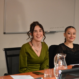 Zväčšiť fotografiu - Na župe zasadol mládežnícky parlament s novým vedením