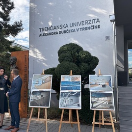 Zväčšiť fotografiu - Najlepšia investícia je do vzdelania - IMG_7175