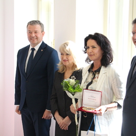 Najlepších pedagógov z trenčianskeho kraja ocenili už po šiestykrát, plaketu jána amosa komenského si prevzalo celkom 22 učiteľov - IMG_0149