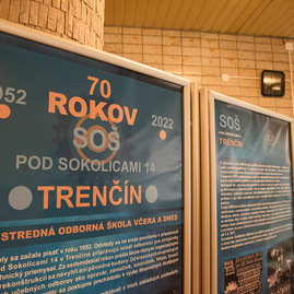 Zväčšiť fotografiu - Narodeninovú oslavu pripravili pre všetky generácie - TSK_SOŠ TN_70 rokov_mini (2 of 46)