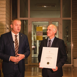 Zväčšiť fotografiu - Narodeninovú oslavu pripravili pre všetky generácie - TSK_SOŠ TN_70 rokov_mini (9 of 46)