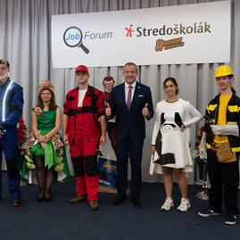 Zväčšiť fotografiu - Nevieš, kam na strednú? príď si vybrať počas stredoškoláka! - 20221006_TN_Stredoskolak_079w