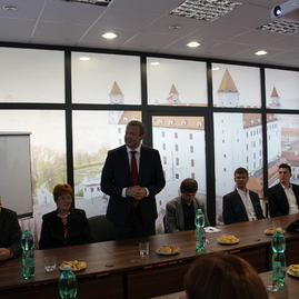 Nové technologické centrum v dubnici nad váhom do roku 2018 vytvorí 74 pracovných miest - KUKA (10)