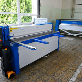 Zväčšiť fotografiu - Novomestská priemyslovka má zmodernizovanú kuchyňu s jedálňou i dielne - 20210902_TSK_skoly_148w