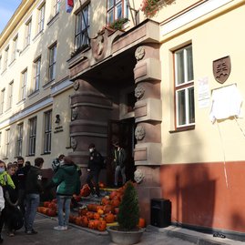 Zväčšiť fotografiu - Novomestské gymnázium je už 50 rokov pridruženou školou unesco - IMG_3289
