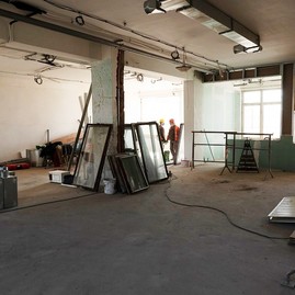 Zväčšiť fotografiu - Nový školský rok na dvoch stredných školách otvoril trenčiansky župan - 20200319_TSK_nemocnice_040w