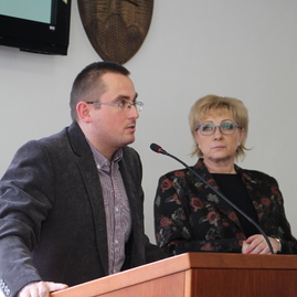 O prvenstvo v medzinárodnej dejepisnej súťaži zabojovali študenti zo 14 gymnázií trenčianskeho kraja - IMG_0053