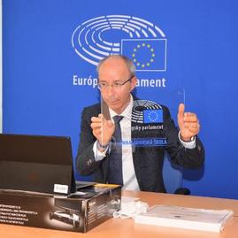 Zväčšiť fotografiu - Obchodná akadémia najlepšou školou epas 2020 - TSK_OA Prievidza_Ambasádorská škola