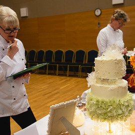 Zväčšiť fotografiu - Opäť budeme hľadať najkrajšiu tortu slovenska - TSK_najkrajsia_torta_mini-23