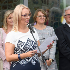 Po letných prázdninách žiakov privítala nová telocvičňa a jedna z najmodernejších školských budov - 20180903_TN_TSK_skoly_097w
