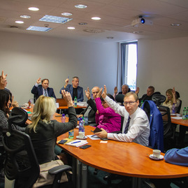 Zväčšiť fotografiu - Počet stredoškolákov na župných školách rastie - TSK_školská rada_10_23_mini (13 of 14)