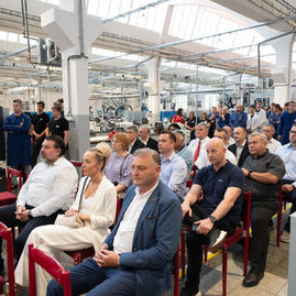 Zväčšiť fotografiu - Pochváliť sa môžu špičkovými dielňami odborného výcviku - 20220627_TSK_113w