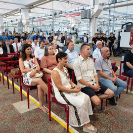 Zväčšiť fotografiu - Pochváliť sa môžu špičkovými dielňami odborného výcviku - 20220627_TSK_127w
