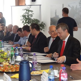 Podpis memoranda o spolupráci je významným krokom pre kraj, školu a zamestnávateľov - 3_resize
