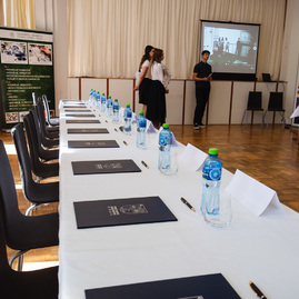 Zväčšiť fotografiu - Podpisom memoranda spečatili prvý krok k vytvoreniu unikátneho kempusu - TSK_EDUTECH podpis memoranda_mini-3