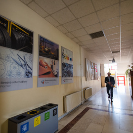 Zväčšiť fotografiu - Podpisom memoranda spečatili prvý krok k vytvoreniu unikátneho kempusu - TSK_EDUTECH podpis memoranda_mini-50