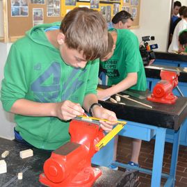 Považská bystrica pozná mladého remeselníka 2015 - C