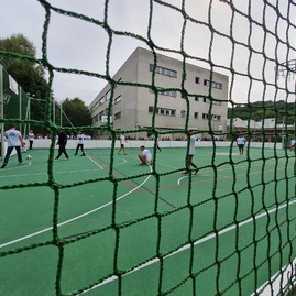 Zväčšiť fotografiu - Považskobystrické školy využívajú nové multifunkčné ihrisko - 20210907_105850