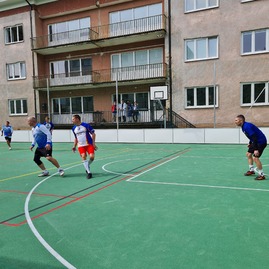 Zväčšiť fotografiu - Považskobystrické školy využívajú nové multifunkčné ihrisko - 20210907_113553 – kópia