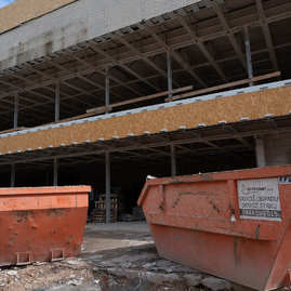 Zväčšiť fotografiu - Práce na gastrocentre prerušené, dodatok musí schváliť riadiaci orgán - 20220919_TSK_100w