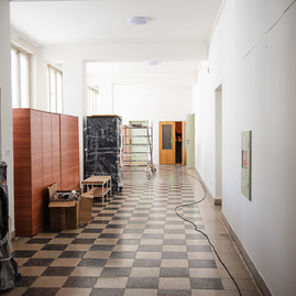 Zväčšiť fotografiu - Práce na obchodnej akadémii v trenčíne komplikuje nezodpovedný dodávateľ - TSK_KD máj_mini (150 of 232)