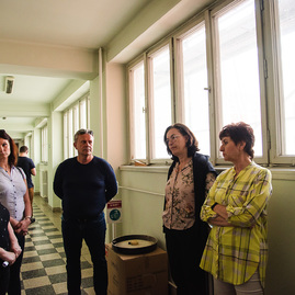 Zväčšiť fotografiu - Práce na obchodnej akadémii v trenčíne komplikuje nezodpovedný dodávateľ - TSK_KD máj_mini (152 of 232)