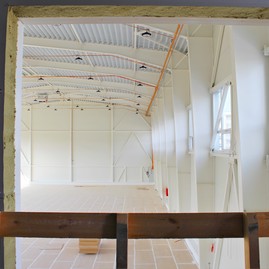 Práce na rekonštrukcii soš e. belluša v trenčíne a výstavbe telocvične športového gymnázia finišujú. akými zmenami od minulého roka prešli? pozrite sa sami! - IMG_9586