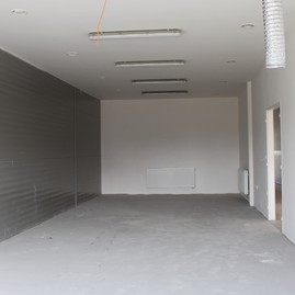 Práce na rekonštrukcii soš e. belluša v trenčíne a výstavbe telocvične športového gymnázia finišujú. akými zmenami od minulého roka prešli? pozrite sa sami! - IMG_9601