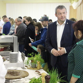 Praktické maturity vychýreného trenčianskeho „jilemáku“ tentokrát so slávnostným nádychom, škola oslavuje 135. výročie vzniku - IMG_0132