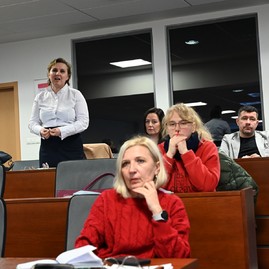 Zväčšiť fotografiu - Opäť je tu súťaž vráťme knihy do škôl - Pracovné stretnutie s CPP Trenčín_15
