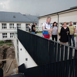 Zväčšiť fotografiu - Púchovské gymnázium s originálnym športoviskom - 20230522_TSK_206w