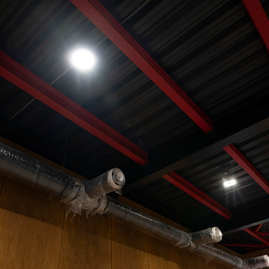 Zväčšiť fotografiu - Púchovské gymnázium s originálnym športoviskom - 20230522_TSK_213w