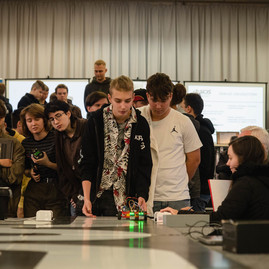 Zväčšiť fotografiu - Robotika nie je tabu ani pre dievčatá - TSK_TRD_2023_mini-47