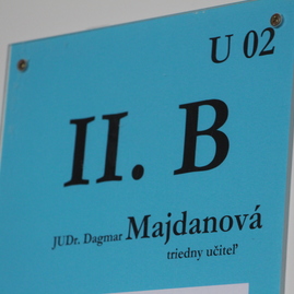 S vysvedčeniami v rukách sa študenti župných stredných škôl vydali na dvojmesačné prázdniny - IMG_6984