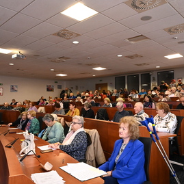 Zväčšiť fotografiu - Seminár akadémie tretieho veku prilákal na župu takmer stovku seniorov - DSC_3291