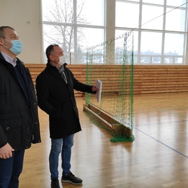 Zväčšiť fotografiu - Škola usporí financie vďaka vynovenej telocvični - IMG_20210217_143729