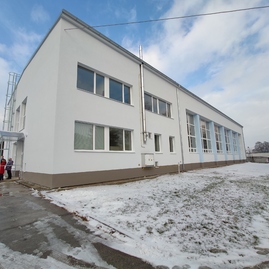 Zväčšiť fotografiu - Škola usporí financie vďaka vynovenej telocvični - IMG_20210217_144802