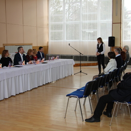 Školské učebne prepojila s dielňami nová spojovacia chodba - IMG_0093