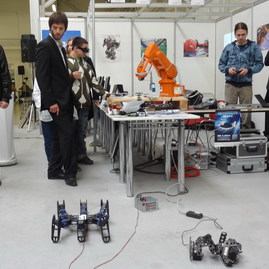 Skončil sa 9. ročník trenčianskych robotických dní - DSC07280_resize