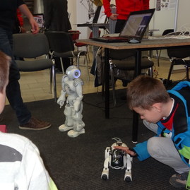 Skončil sa 9. ročník trenčianskych robotických dní - DSC07283_resize
