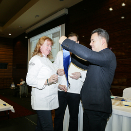 Slovenskí kuchári a cukrári ocenili pedagógov púchovskej soš obchodu a služieb najvyšším vyznamenaním. ocenenia sa rozdávali po prvýkrát. - 7