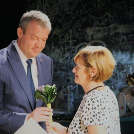 Soš handlová oslávila okrúhle jubileum, k narodeninám jej prišiel zagratulovať aj trenčiansky župan - IMG_7207