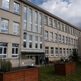 Zväčšiť fotografiu - Soš j. a. baťu v partizánskom bude mať moderné dielne pre strojárske odbory - 20230310_TSK_058w