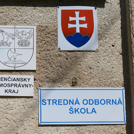 Soš nováky sa môže pochváliť úplne novým centrom odborného vzdelávania a prípravy pre chémiu - 20190904_TSK_skoly_154w