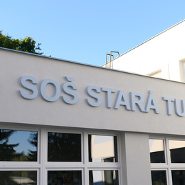 Zväčšiť fotografiu - Soš stará turá úspešná v národnom projekte - 20190904_TSK_skoly_002w