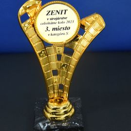 Zväčšiť fotografiu - Soš strojnícka z považskej bystrice získala 3. miesto v súťaži zenit - DSC_5273