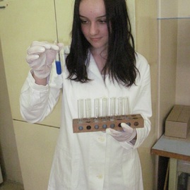 Spojená škola v novákoch opäť sprístupnila laboratóriá pre malých chemikov - IMG_3750