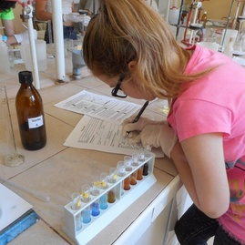 Spojená škola v novákoch otvorila svoje laboratórium pre žiakov základných škôl - 7